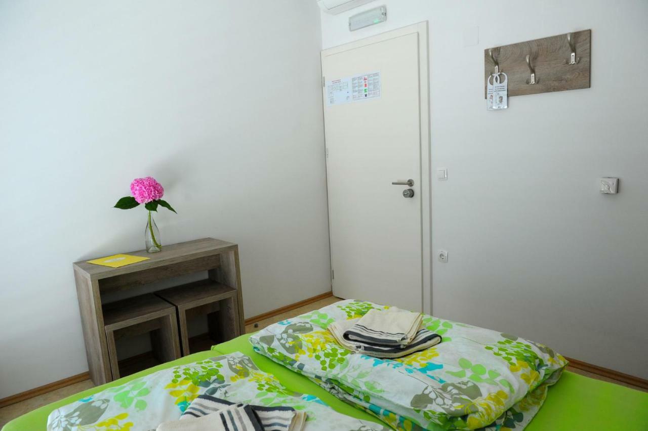 Hostel Ormož Buitenkant foto