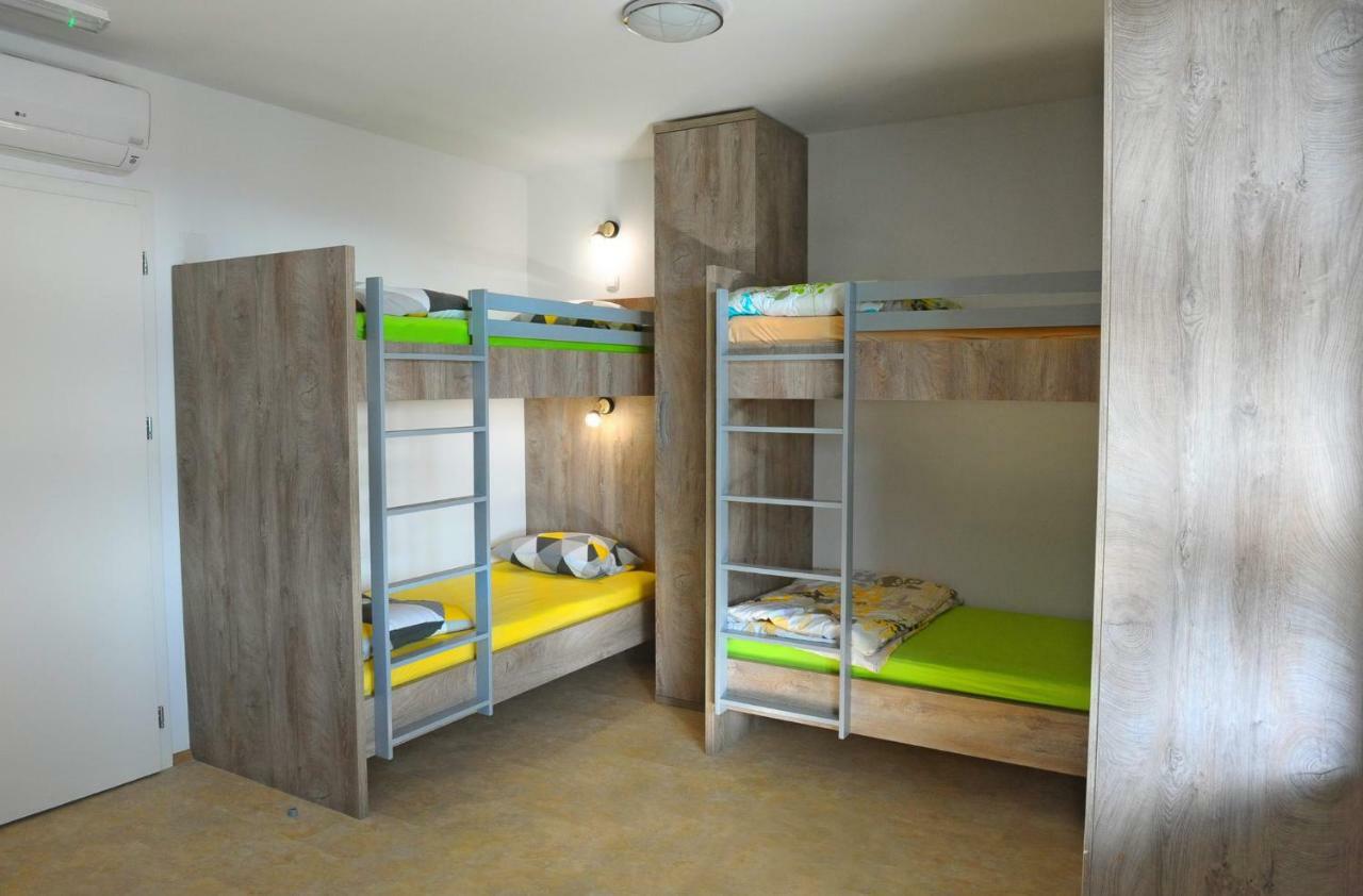 Hostel Ormož Buitenkant foto